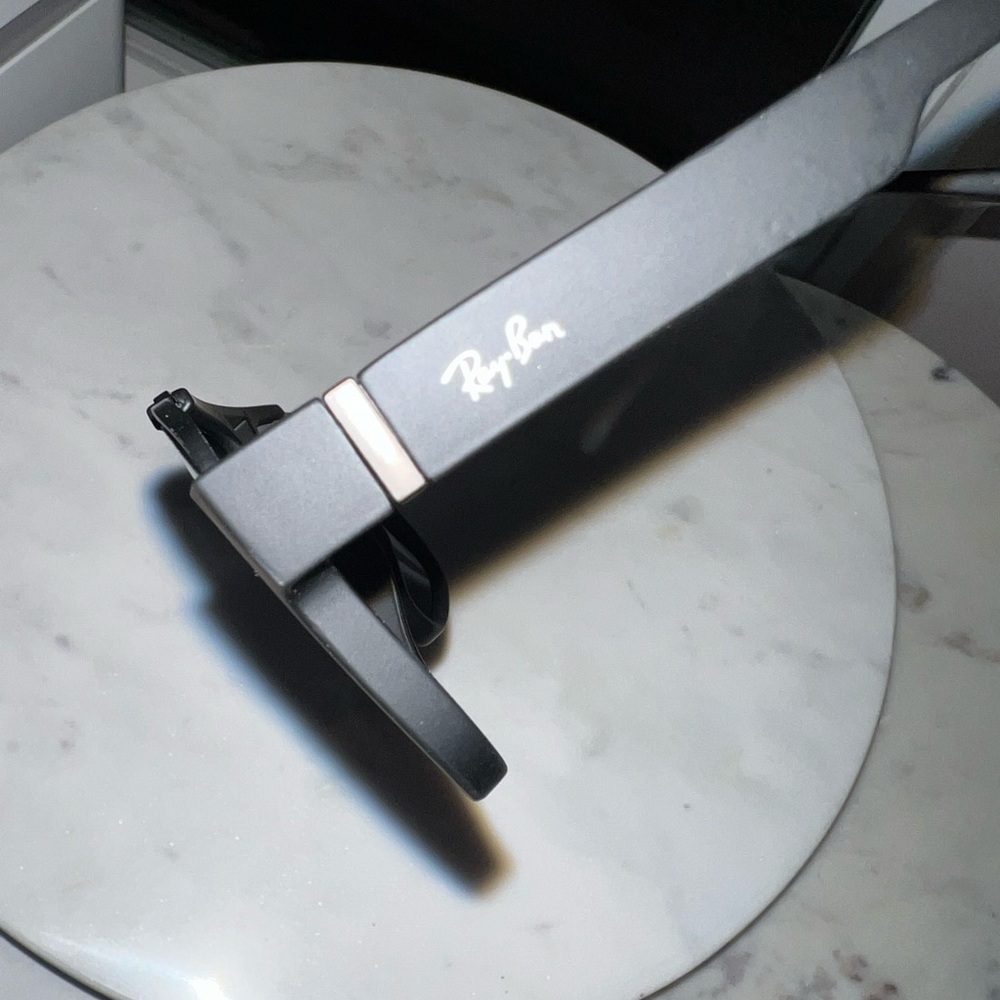 Ray-Ban Matte Black Polarized Sunglasses - Picture 3 of 6